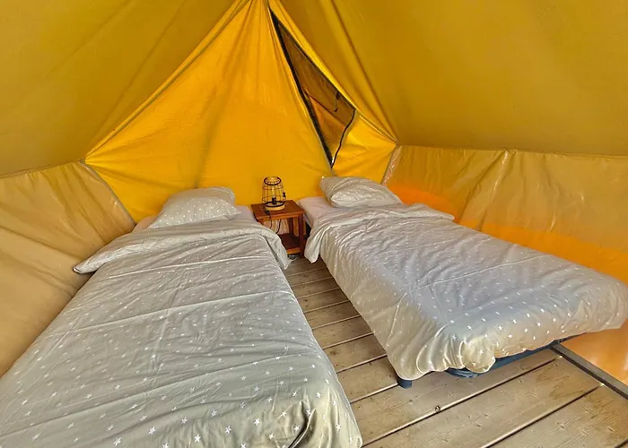 Bord De Franceville *